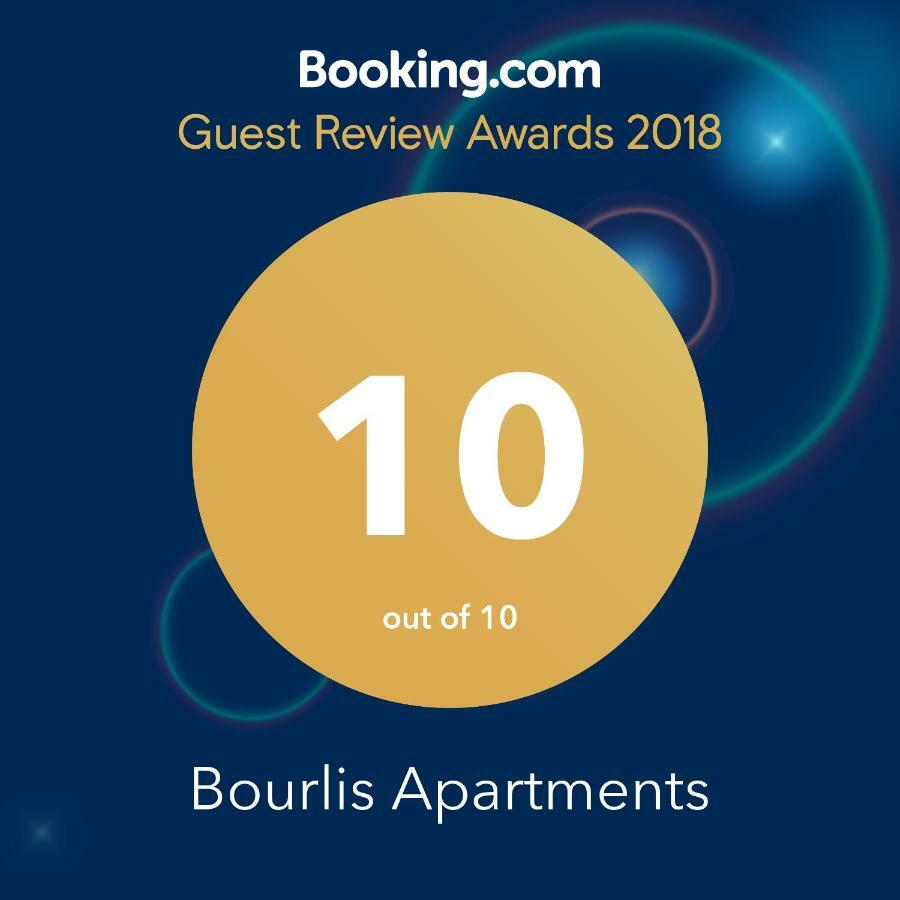 Bourlis Apartments Asproválta Eksteriør billede